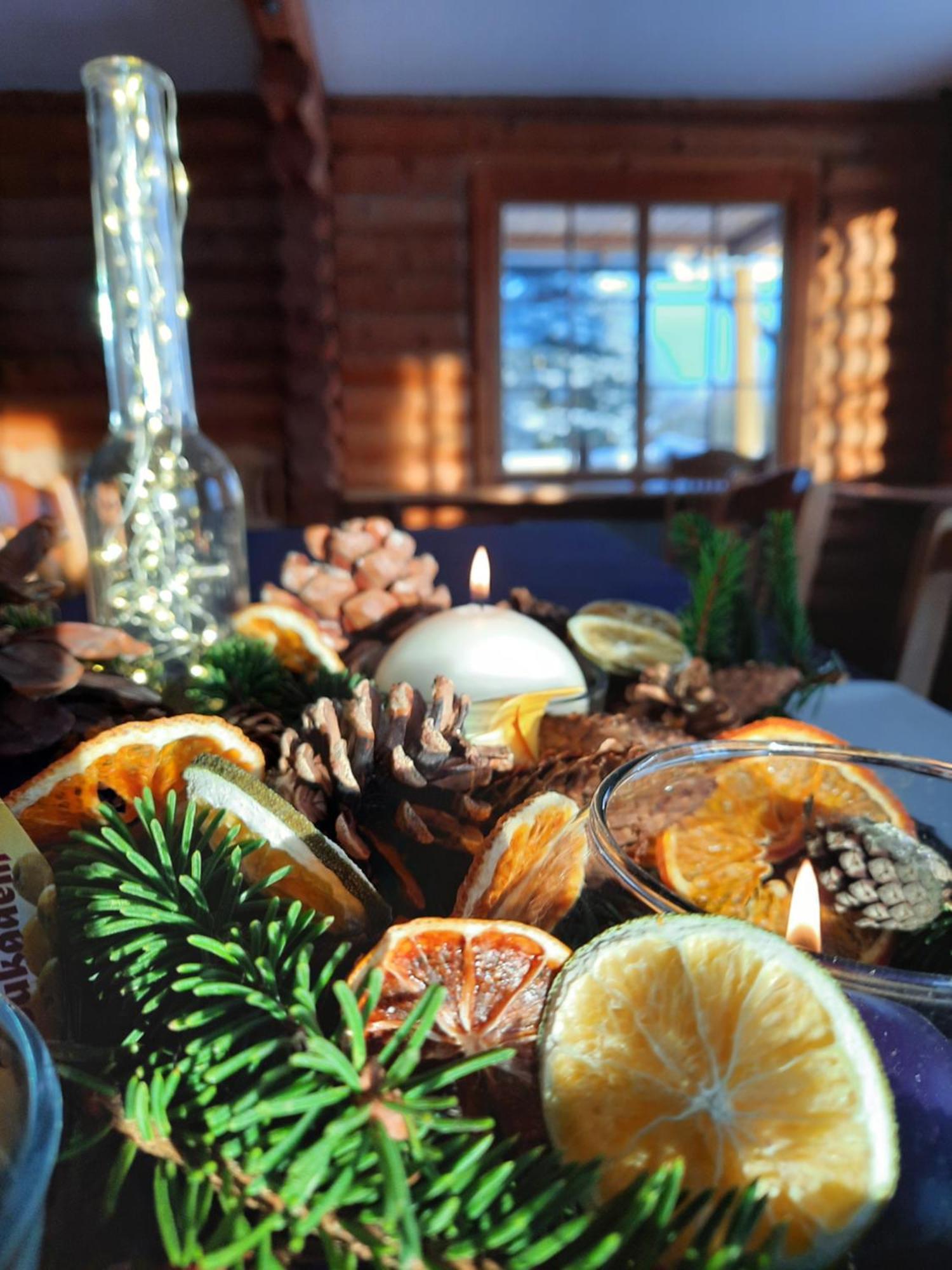 Jaun-Ievinas Hotel Rauna Kültér fotó